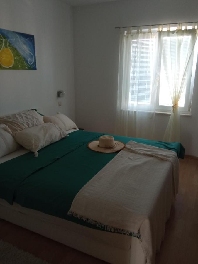 Apartments Tomic โวดีเซ ภายนอก รูปภาพ