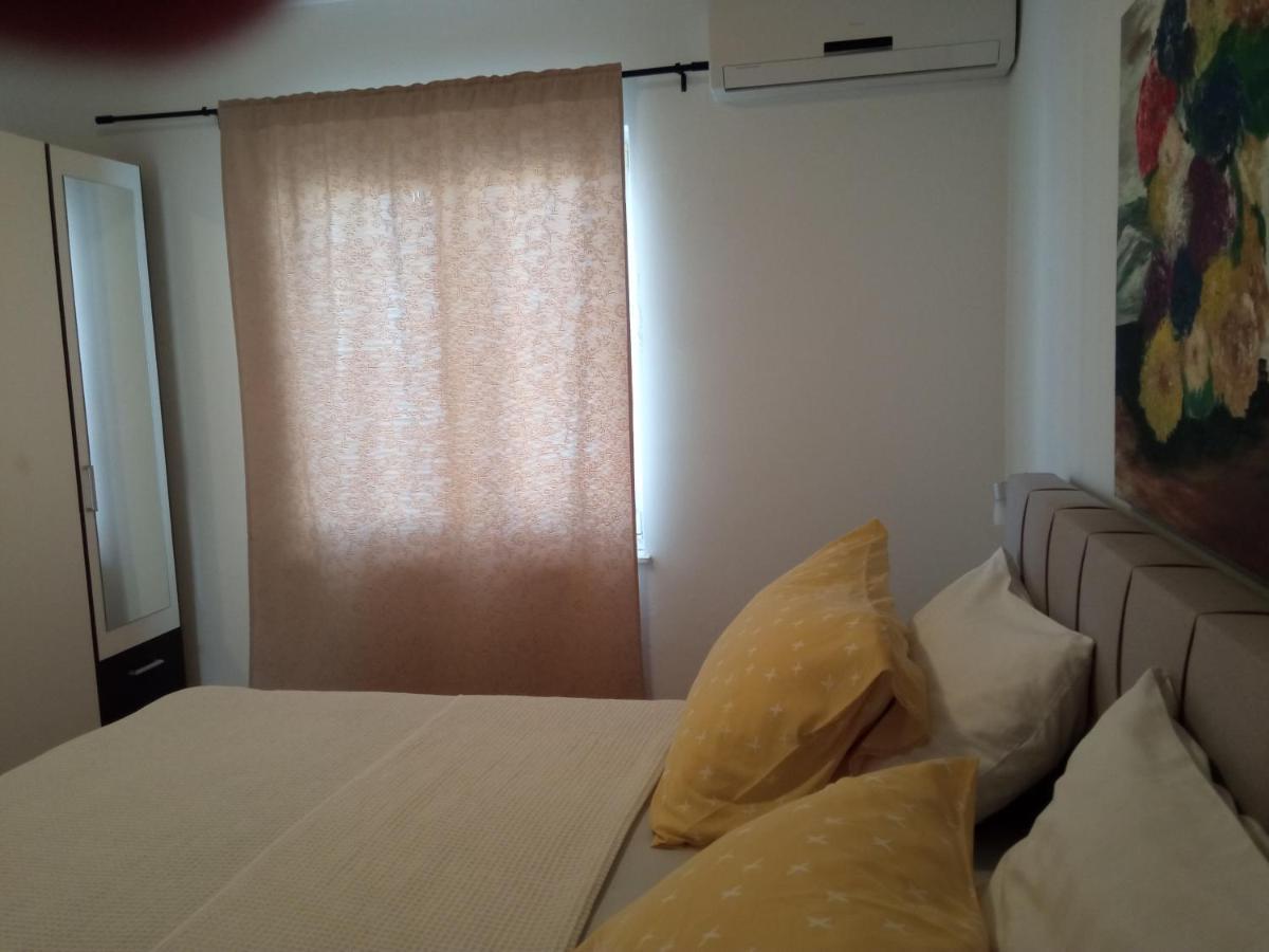 Apartments Tomic โวดีเซ ภายนอก รูปภาพ