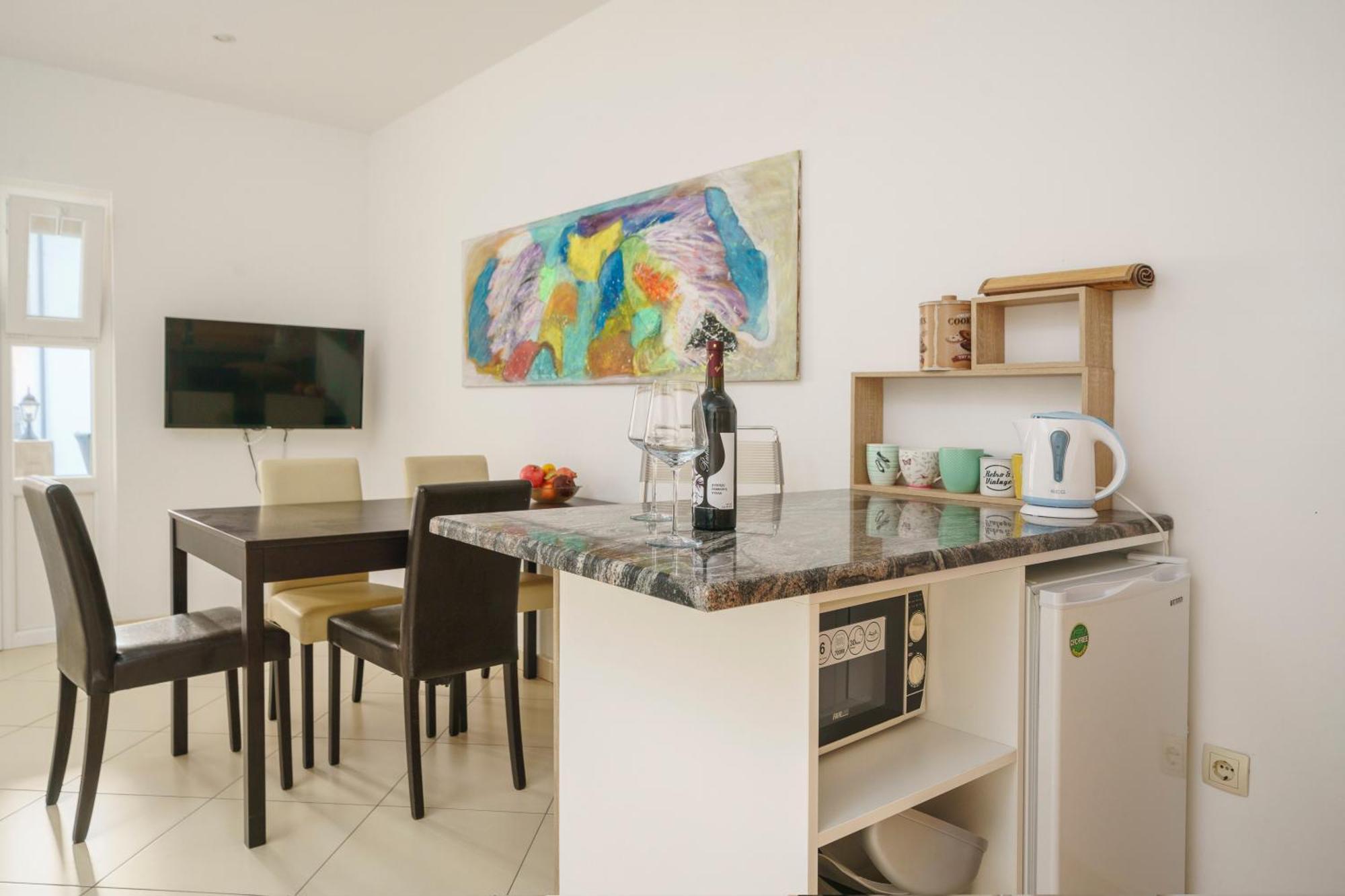 Apartments Tomic โวดีเซ ภายนอก รูปภาพ