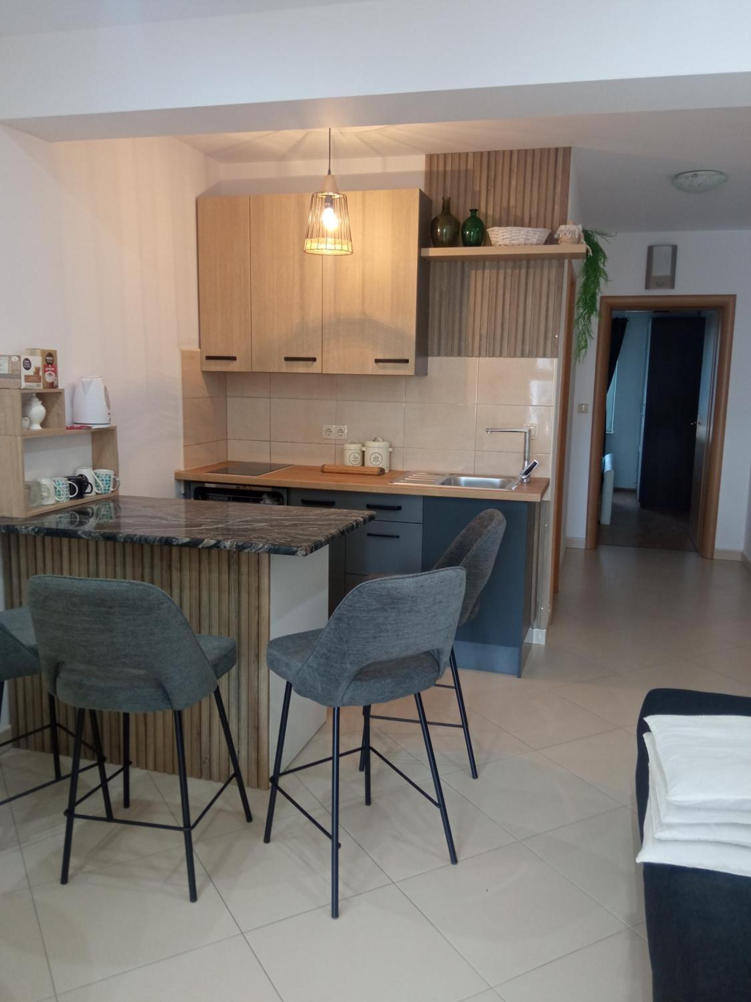 Apartments Tomic โวดีเซ ภายนอก รูปภาพ